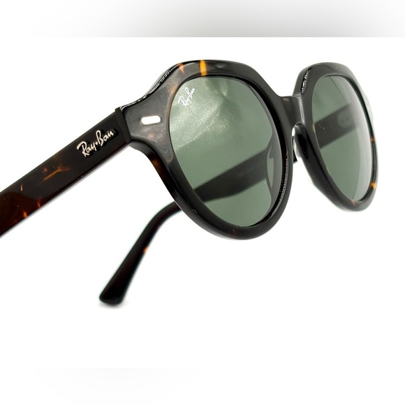 Ray-Ban Tortoise Shell Sunglasses - Picture 3 of 14
